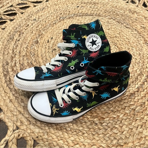 Converse Other - Kids Converse Chuck Taylor All Star Easy-On Dinosaur High Top Sneakers 2.5